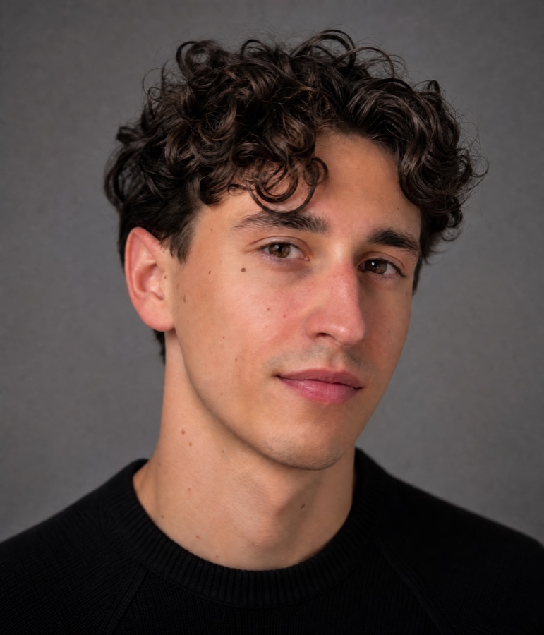 Alex, founder of Investing Bio