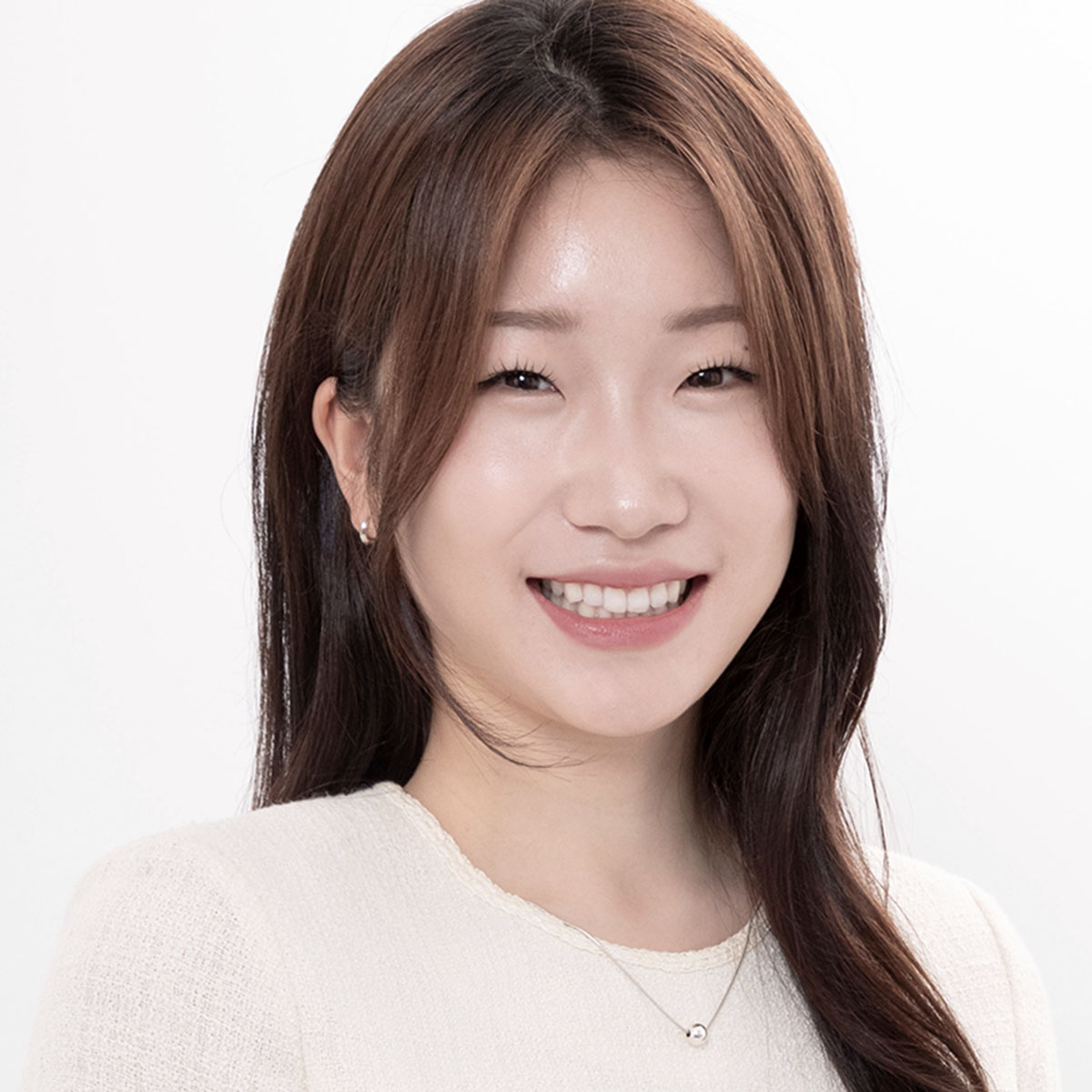 Claire, creator marketing at Investing Bio
